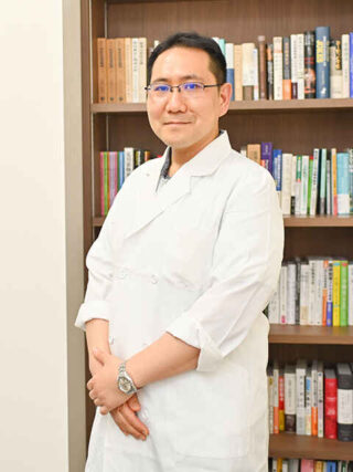人形町駅前こころのクリニック 院長 山内孝夫